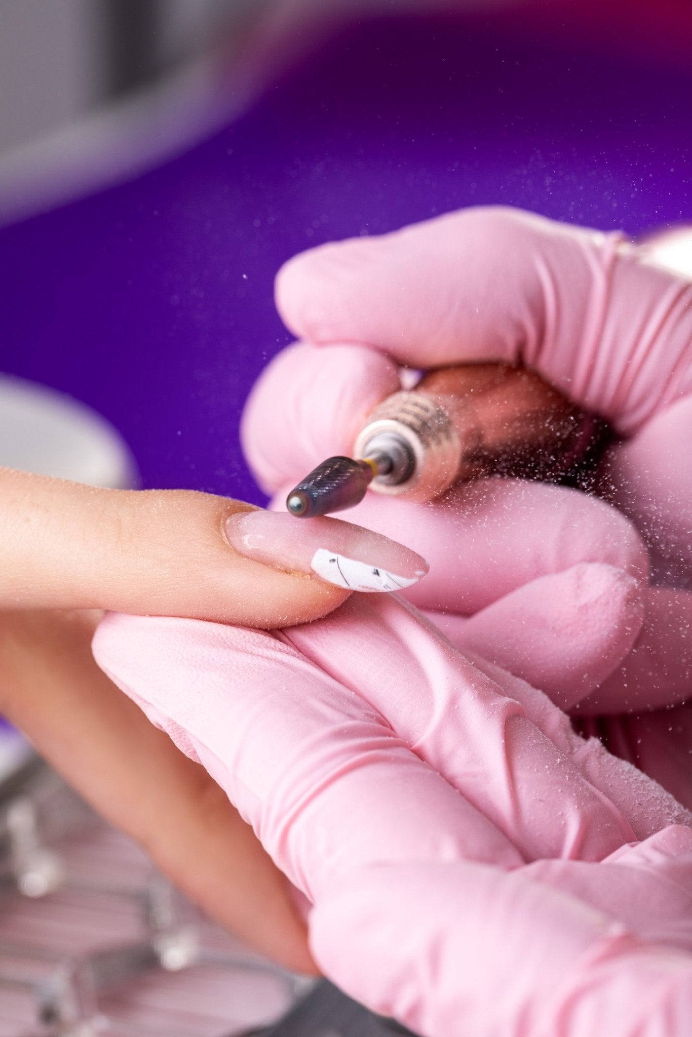 Frez z węglika spiekanego do zdejmowania hybrydy z powłoką kameleon - bardzo delikatny stożek - iqnails