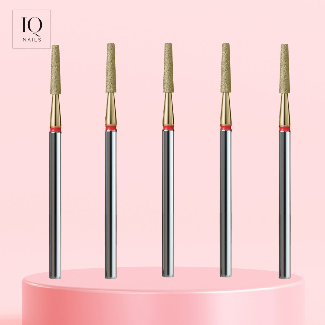 IQN Pakiet 23 - Pakiet delikatny, ścięty stożek ze złotą powłoką - iqnails