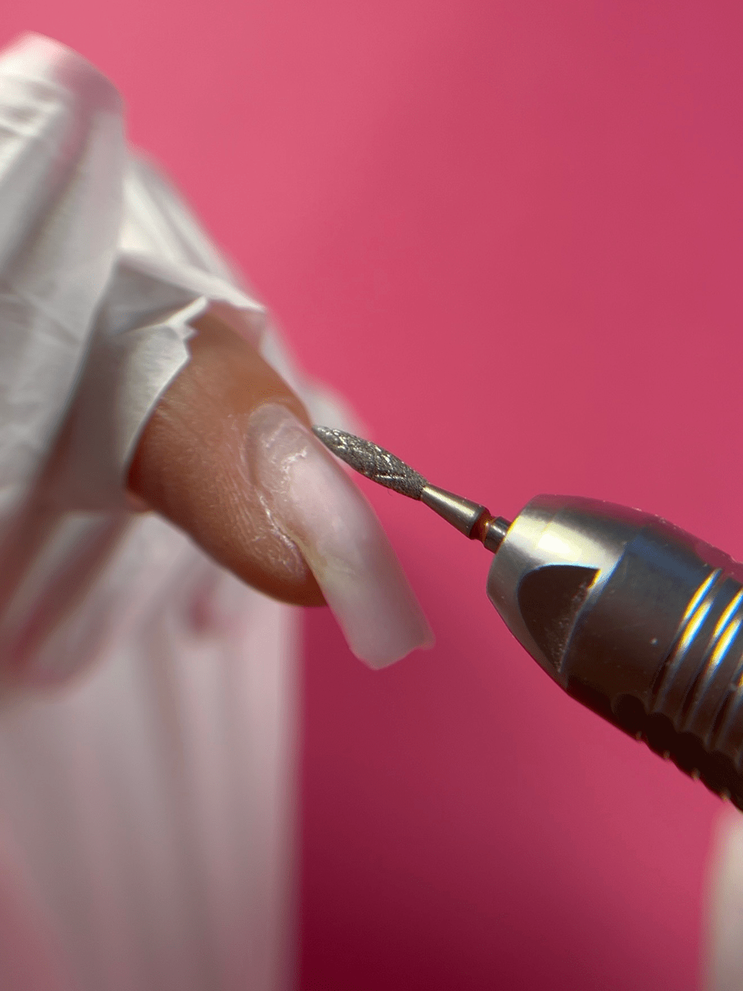 Frez diamentowy do skórek w kształcie długiego płomyka z nacięciami COOL BITS GOLD LINE - iqnails