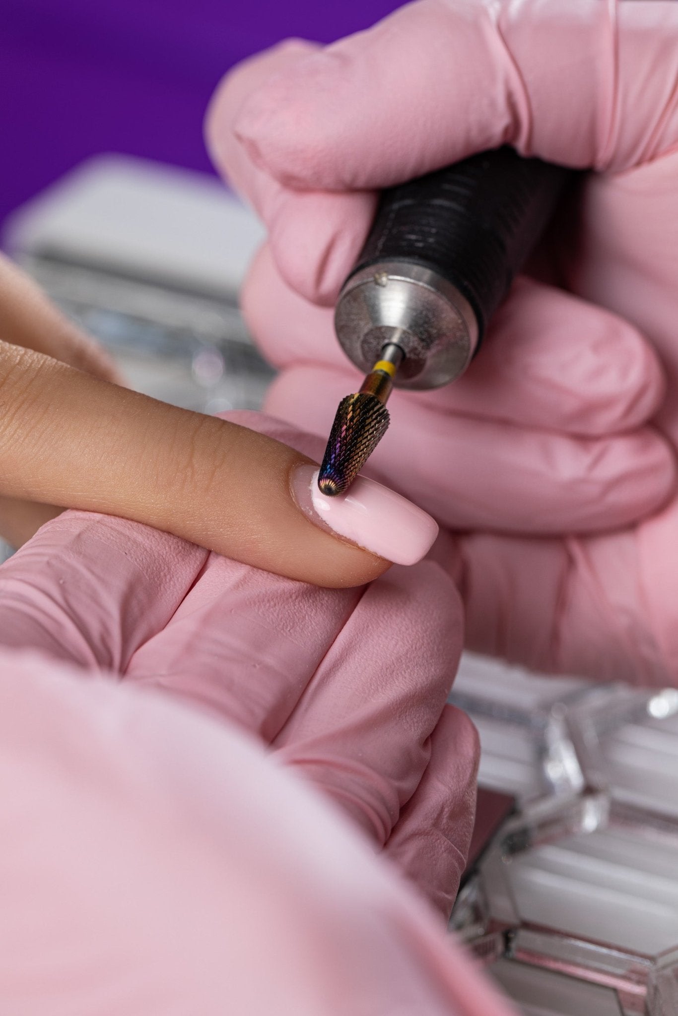 Frez z węglika spiekanego do łagodnego zdejmowania hybrydy i żelu - bardzo delikatny stożek - iqnails