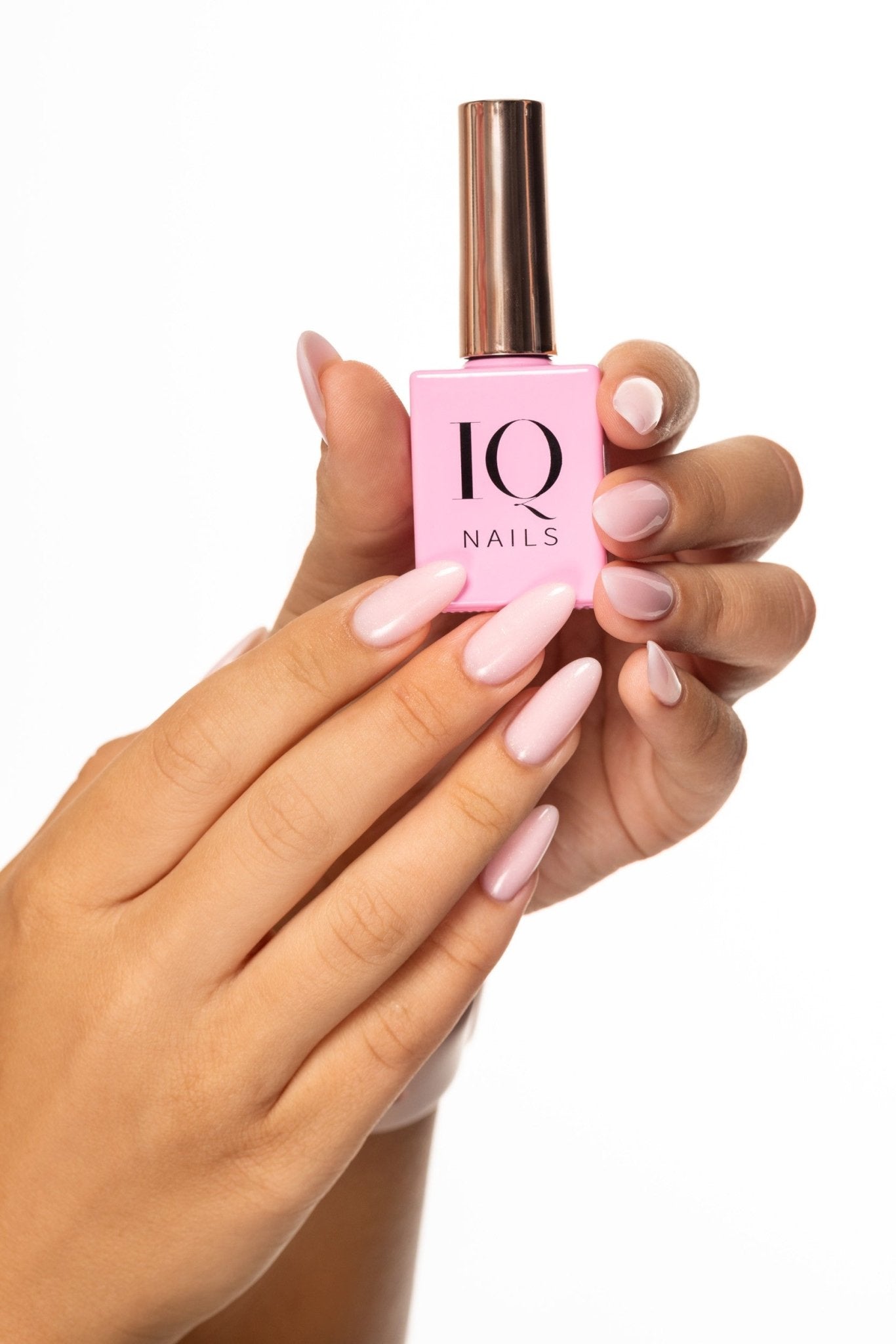 Lakier hybrydowy Oui 8 ml - iqnails